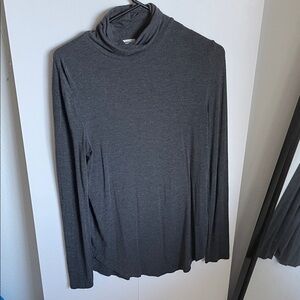 Old Navy Charcoal Turtleneck Sweater